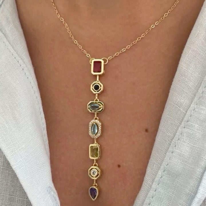 Multi color necklace
