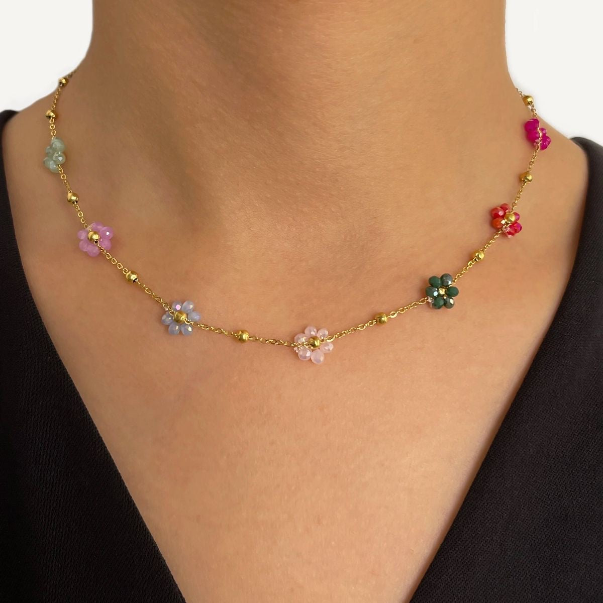 Floral drop neckchain