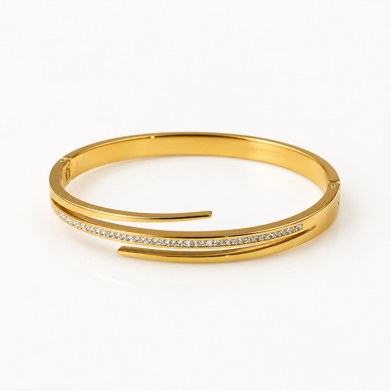 Sleek Glow Gold Bangle