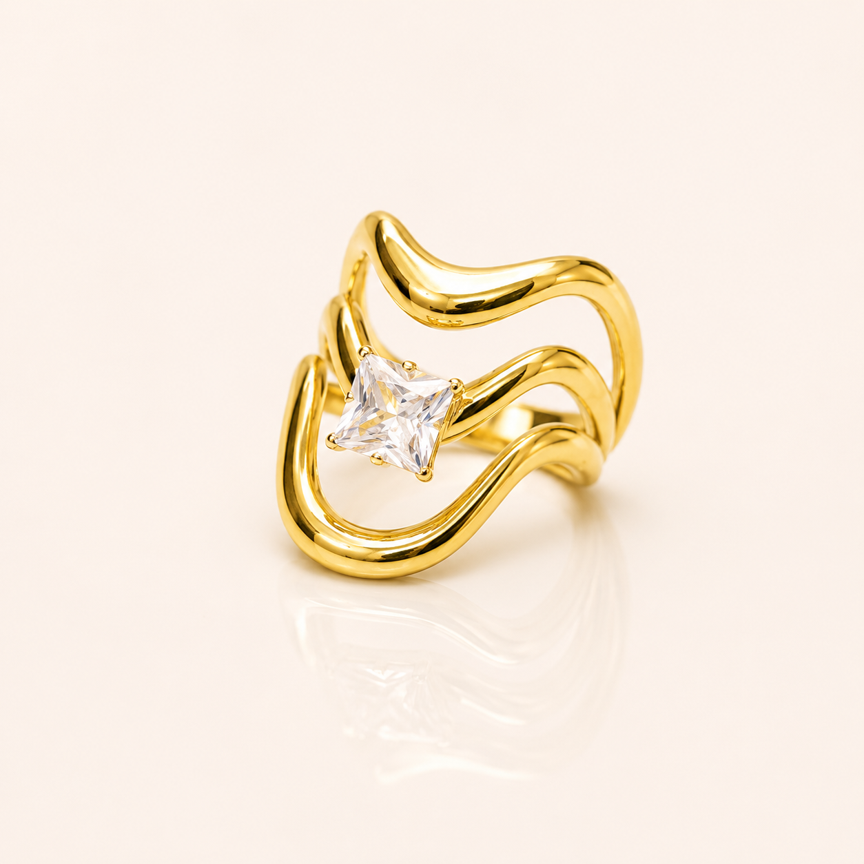 Wavy Crystal Ring