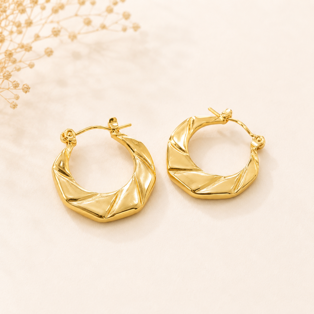 Luna Twist Hoops