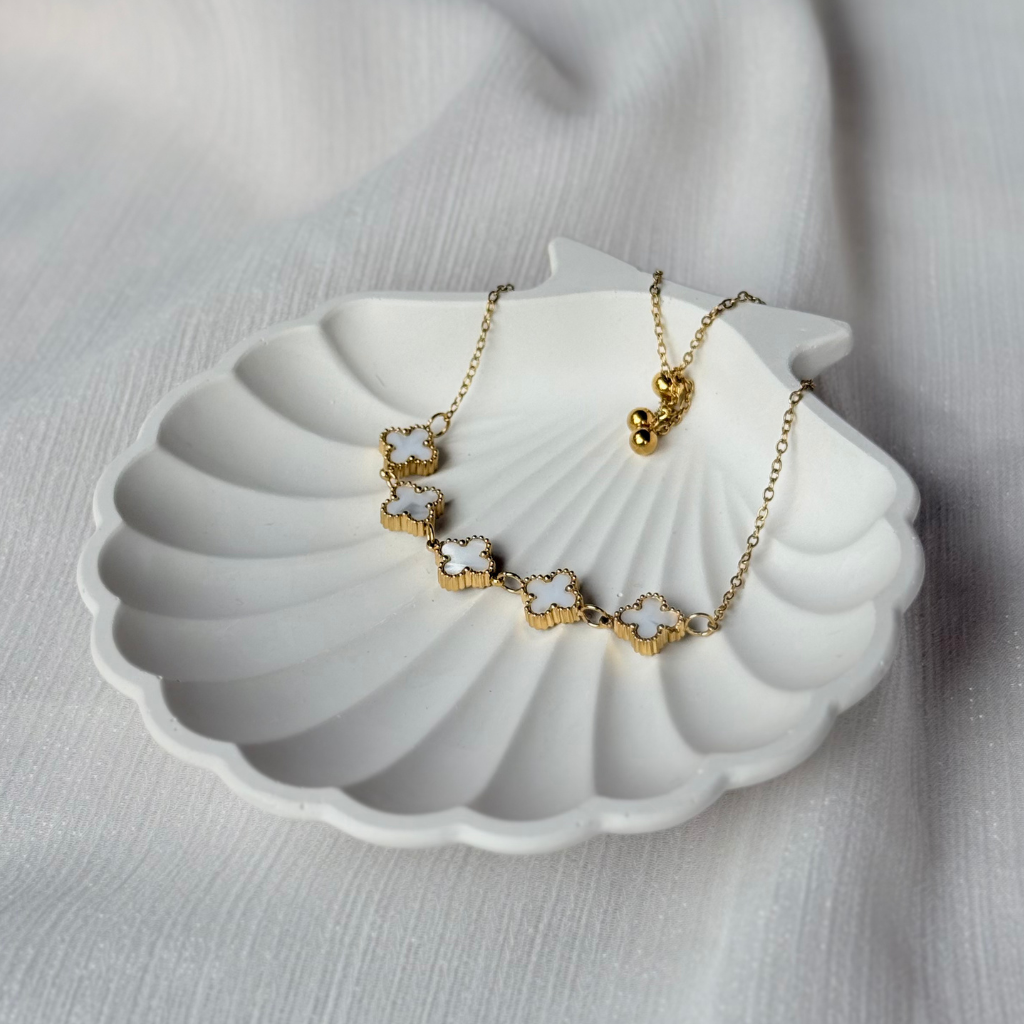 Pearl White Clover Gold Bracelet