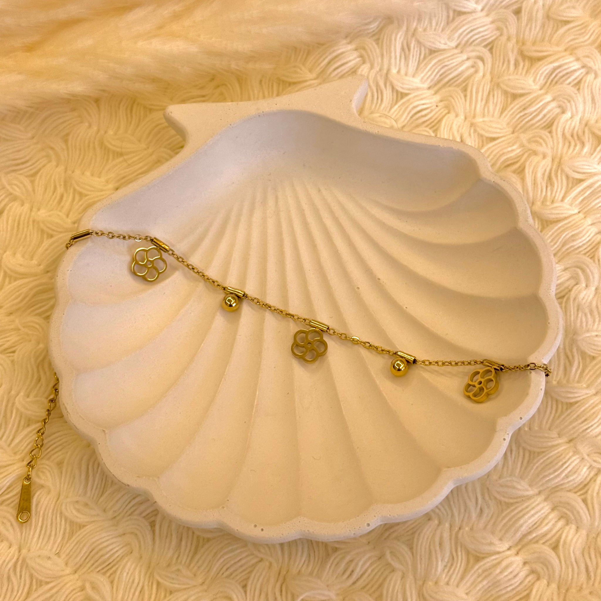 Petal Bloom Gold Bracelet