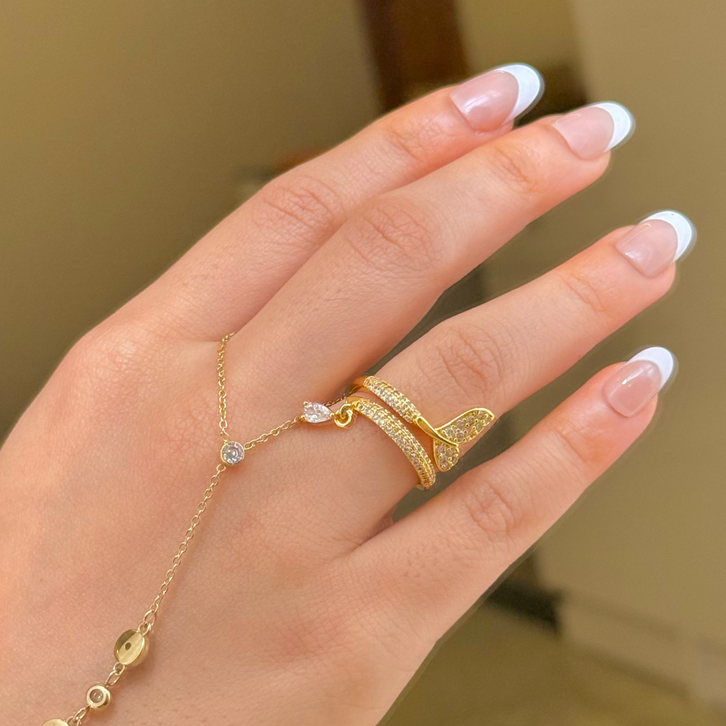 Pave Ribbon Gold Ring