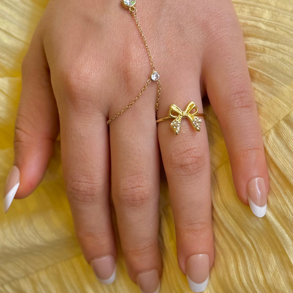 Bow Charm Gold Ring