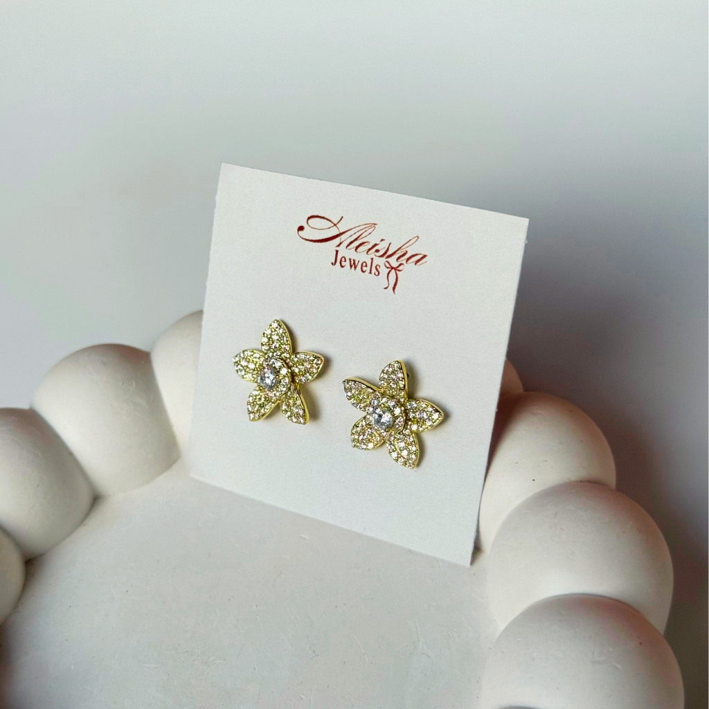 Blossom Star Shine Gold Earrings